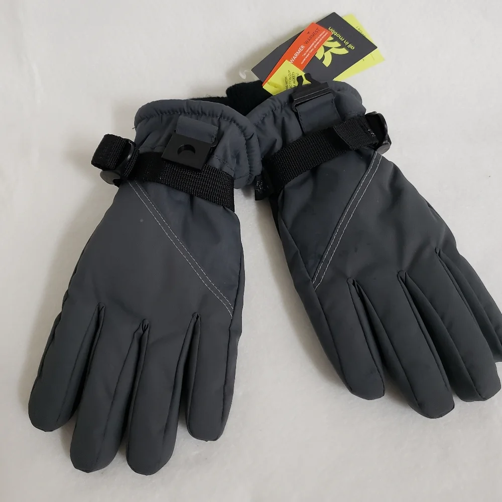 All In Motion Black and Gray Winter Gloves!